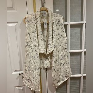 Chico’s Sweater vest cardigan